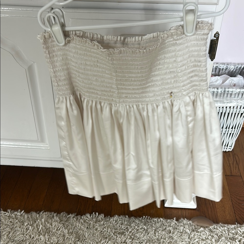 natural life size medium, white skirt